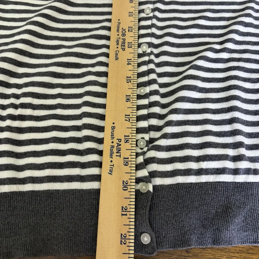Old Navy Woman's Button Up Sweater‎ Size L Grey White Striped 100% Cotton Staple